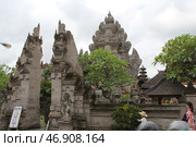 Храм Пура Деса Убуд (Pura Desa Ubud) (2016 год). Редакционное фото, фотограф Ларионов Михаил / Фотобанк Лори