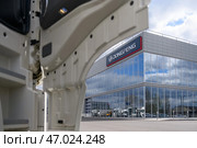 Автосалон компании Dongfeng (2024 год). Редакционное фото, фотограф Антон Белицкий / Фотобанк Лори