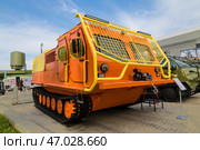 Снегоболотоход 33ГТ- 6040 на выставке Международного военно-технического форума "Армия-2022". Парк "Патриот", Одинцово, Московская область, Россия. Редакционное фото, фотограф Наталья Волкова / Фотобанк Лори