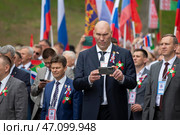 June 24, 2023 Belarus, Gomel. State holiday of Slavic unity. Deputy of the State Duma of Russia Valuev Nikolai Sergeevich in the column of demonstrators. Редакционное фото, фотограф Лазаренко Светлана / Фотобанк Лори