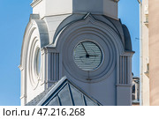 Часы дома культуры "ГЭС-2". Город Москва, Россия. Стоковое фото, фотограф Господин Никто / Фотобанк Лори