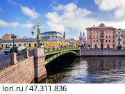 Пантелеймоновский мост, Пантелеймоновская церковь, река Фонтанка, Санкт-Петербург. Стоковое фото, фотограф Baturina Yuliya / Фотобанк Лори