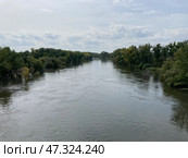 Река Урал в Орске летом (2024 год). Стоковое фото, фотограф Николай Рыбин / Фотобанк Лори