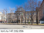 Здание бывшей богадельни московского дворянства им. С.Д. Нечаева в Москве. Стоковое фото, фотограф Владимир Чинин / Фотобанк Лори