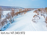 Река Бердь. Зимний вид с высоты птичьего полёта. Окрестности села Старососедово, Искитимский район, Новосибирская область, Западная Сибирь, Россия. Стоковое фото, фотограф Евгений Мухортов / Фотобанк Лори