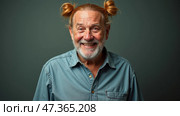 Senior Man Smiling With Playful Hairstyle in Casual Denim Shirt Against Plain Background. Стоковое AI-изображение, AI-художник Sergey Grishin / Фотобанк Лори