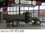 Грузовой газогенераторный автомобиль ЗиС-21А, экспонат музейно-выставочного центра автозавода "Урал". Город Миасс, Челябинская область. Редакционное фото, фотограф Алексей Иванов / Фотобанк Лори