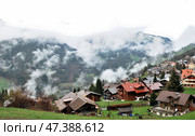 Townscape of Interlaken, Switzerland (2012 год). Редакционное фото, фотограф Александр Карпенко / Фотобанк Лори