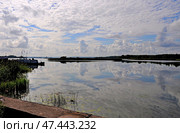 Панорама Вытегорского озера (водохранилища) у  подводной лодки Б-440 в городе Вытегре Вологодской области (2024 год). Стоковое фото, фотограф Вера Смолянинова / Фотобанк Лори