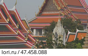 Wat Pho temple in Bangkok, Thailand. Стоковое видео, видеограф Михаил Коханчиков / Фотобанк Лори