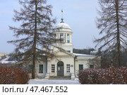 Каменск-Уральский краеведческий музей имени Стяжкина / Здание управления Каменского чугунолитейного завода. Каменск-Уральский, улица ​Коммунистической Молодёжи, 1 (2020 год). Редакционное фото, фотограф Алексей Иванов / Фотобанк Лори