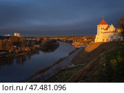 Старый замок в городе Гродно на рассвете. Стоковое фото, фотограф Пучков Андрей Александрович / Фотобанк Лори