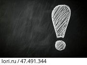 Восклицательный знак на школьной доске. Стоковое AI-изображение, AI-художник Александр Жуков / Фотобанк Лори