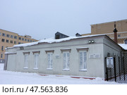Здание денежной кладовой (палаты) / музей завода "Ижмаш". Удмуртия, Ижевск, Советская улица, 3 / улица Свердлова, 32 (2021 год). Редакционное фото, фотограф Алексей Иванов / Фотобанк Лори
