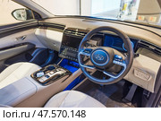 Interior View of Hyundai Tucson. London, UK, 10 February 2024. Редакционное фото, фотограф Zydrius Tartenis / Фотобанк Лори