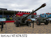 Противотанковая пушка БС-3, калибр100мм , буксируемое артиллерийское орудие в парке Патриот. Ростовская область, Каменск-Шахтинский, Россия. (2020 год). Редакционное фото, фотограф Андрей Цыганков / Фотобанк Лори