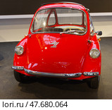 Мотоколяска (микрокар) Heinkel Kabine. Музей автомобильной техники. Музейный комплекс УГМК, город Верхняя Пышма, Свердловская область (2021 год). Редакционное фото, фотограф Алексей Иванов / Фотобанк Лори