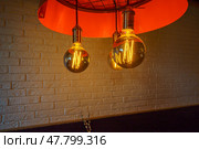 лампа накаливания Эдисона, ретро стиль. Стоковое фото, фотограф Руслан Лесков / Фотобанк Лори