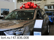 Автомобиль HAVAL JOLION в автосалоне Авторусь. Московская область, Подольск. Редакционное фото, фотограф Яна Королёва / Фотобанк Лори