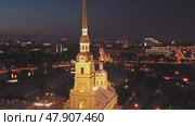 Aerial night view of Peter and Paul Fortress (2023 год). Стоковое видео, видеограф Михаил Коханчиков / Фотобанк Лори