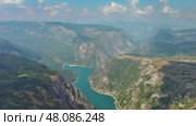 Piva river canyon aerial Montenegro. Стоковое видео, видеограф Михаил Коханчиков / Фотобанк Лори