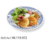 Potato Pancakes with Roast Beef, Greens and Herb Butter. Стоковое фото, фотограф Aleksandr Gavrilychev / Фотобанк Лори