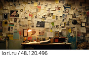 disorder messy house wall ai generated. Стоковое AI-изображение, AI-художник Vectorwin / Фотобанк Лори