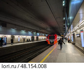 Платформа станции Площадь Гагарина МЦК. Редакционное фото, фотограф Мария Сергеева / Фотобанк Лори