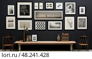 wll frames on a wall ai generated. Стоковое AI-изображение, AI-художник Vectorwin / Фотобанк Лори