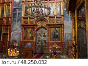 Интерьер православного храма с иконостасом. Редакционное фото, фотограф Александр Ионин / Фотобанк Лори