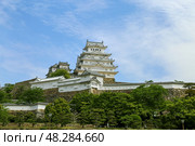 Himeji castle (UNESCO World Heritage), Japan. Замок Белой Цапли в Химэдзи, Япония. Стоковое фото, фотограф Римма Тельнова / Фотобанк Лори