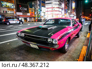 Dodge Challenger. Редакционное фото, фотограф Art Konovalov / Фотобанк Лори