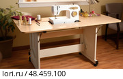 adjus sewing machine table ai generated. Стоковое AI-изображение, AI-художник Vectorwin / Фотобанк Лори