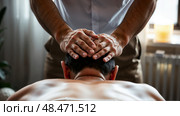 Остеопат проводит сеант лечения. An osteopath conducts a treatment session. Стоковое AI-изображение, AI-художник Смирнова Светлана / Фотобанк Лори