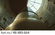 Titan Nuclear Missile In Silo Underground Bunker Museum. Стоковое видео, видеограф Поскребышев Михаил / Фотобанк Лори
