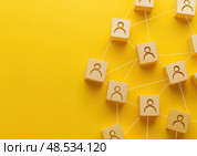 Связь людей через социальную сеть. Стоковое AI-изображение, AI-художник Александр Жуков / Фотобанк Лори