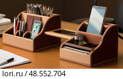 tidy organize desk ai generated. Стоковое AI-изображение, AI-художник Vectorwin / Фотобанк Лори