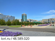 Water Green Boulevard in Astana. symbol of Kazakhstan (2011 год). Редакционное фото, фотограф Александр Карпенко / Фотобанк Лори