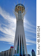 Bayterek Tower in Astana. Kazakhstan (2011 год). Редакционное фото, фотограф Александр Карпенко / Фотобанк Лори