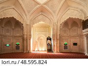 Interior decoration of the white mosque Bolgar. Russia (2022 год). Стоковое фото, фотограф Константин Лабунский / Фотобанк Лори