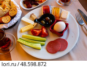 Delicious halal breakfast at the hotel. Стоковое фото, фотограф Яков Филимонов / Фотобанк Лори