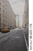 Traffic on 1st Brestskaya street. Russia. Moscow. 13.05.2025. Редакционное видео, видеограф Ярославский Максим / Фотобанк Лори