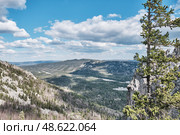 Scenic view from Dvuglava Sopka, Taganay National Park, Southern Urals, Russia. Стоковое фото, фотограф Ирина Кононова / Фотобанк Лори