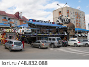 Придорожная столовая на трассе М4 "Дон". Каменск-Шахтинский. Редакционное фото, фотограф Виктор Карасев / Фотобанк Лори