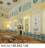 Arabesque Hall panorama, Catherine Palace interior, neoclassical splendor in Tsarskoye Selo (Saint-Petersburg) Стоковое фото, фотограф Елена  Попкова / Фотобанк Лори