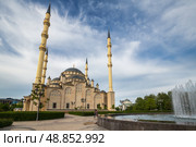 Akhmad Kadyrov Mosque (2021 год). Стоковое фото, фотограф Юлия Белоусова / Фотобанк Лори