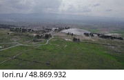 the ancient city of Hierapolis. This is an ancient city near Pamukkale. drone. Стоковое видео, видеограф German Zvyagin / Фотобанк Лори