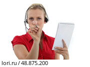 Administrative worker pointing her pen. Стоковое фото, агентство Ingram Publishing / Фотобанк Лори