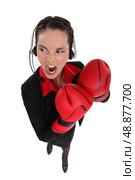 businesswoman ready for fight. Стоковое фото, агентство Ingram Publishing / Фотобанк Лори