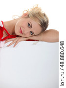 Feminine beauty on Christmas. Стоковое фото, агентство Ingram Publishing / Фотобанк Лори